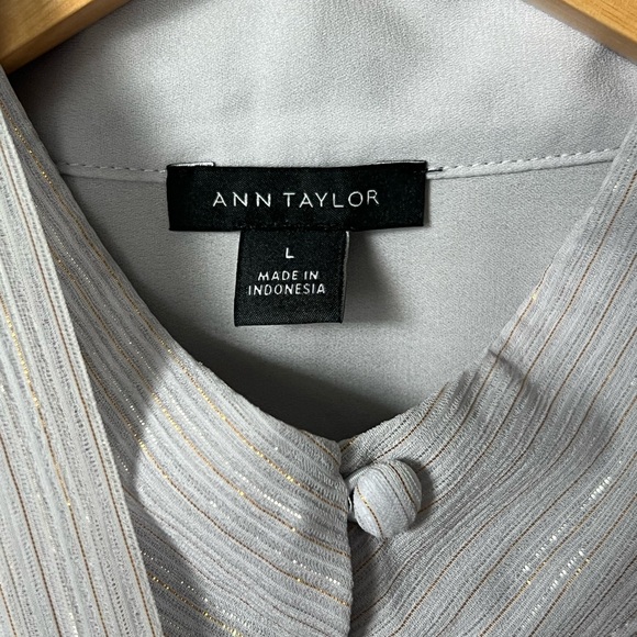 Ann Taylor “Metallic Dobby Stripe Bow Blouse” - Picture 4 of 5
